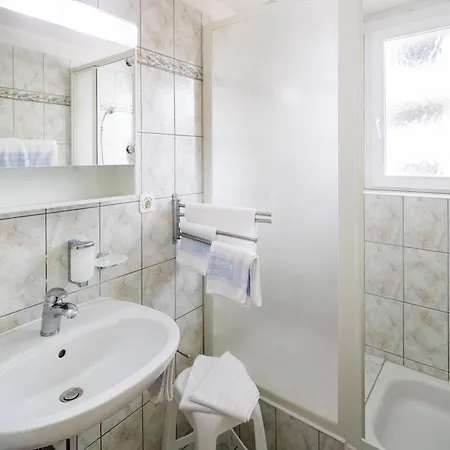 Rondinella Hotell Locarno