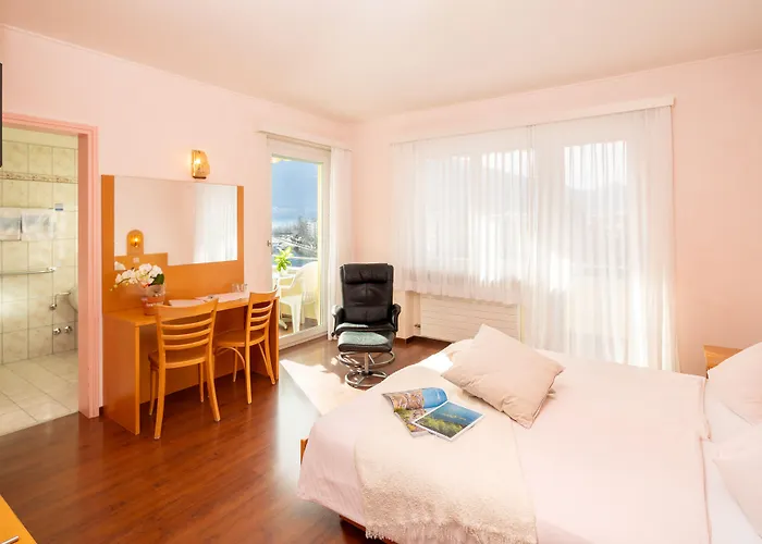 Hotell Rondinella 2*