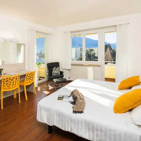 Отель Rondinella Локарно