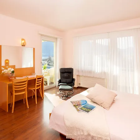 Отель Rondinella 2*