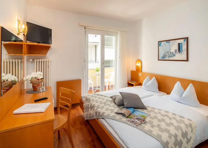 Rondinella 2* Locarno